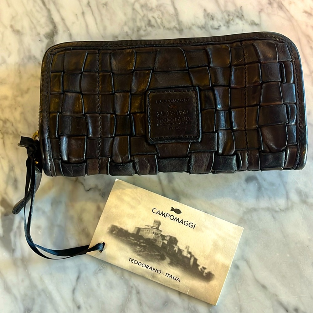 Campomaggi woven leather wallet